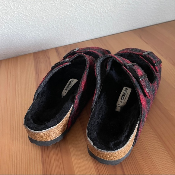 Birkenstock Arizona Plaid Red Fur Shearling Sandal - Picture 8 of 15